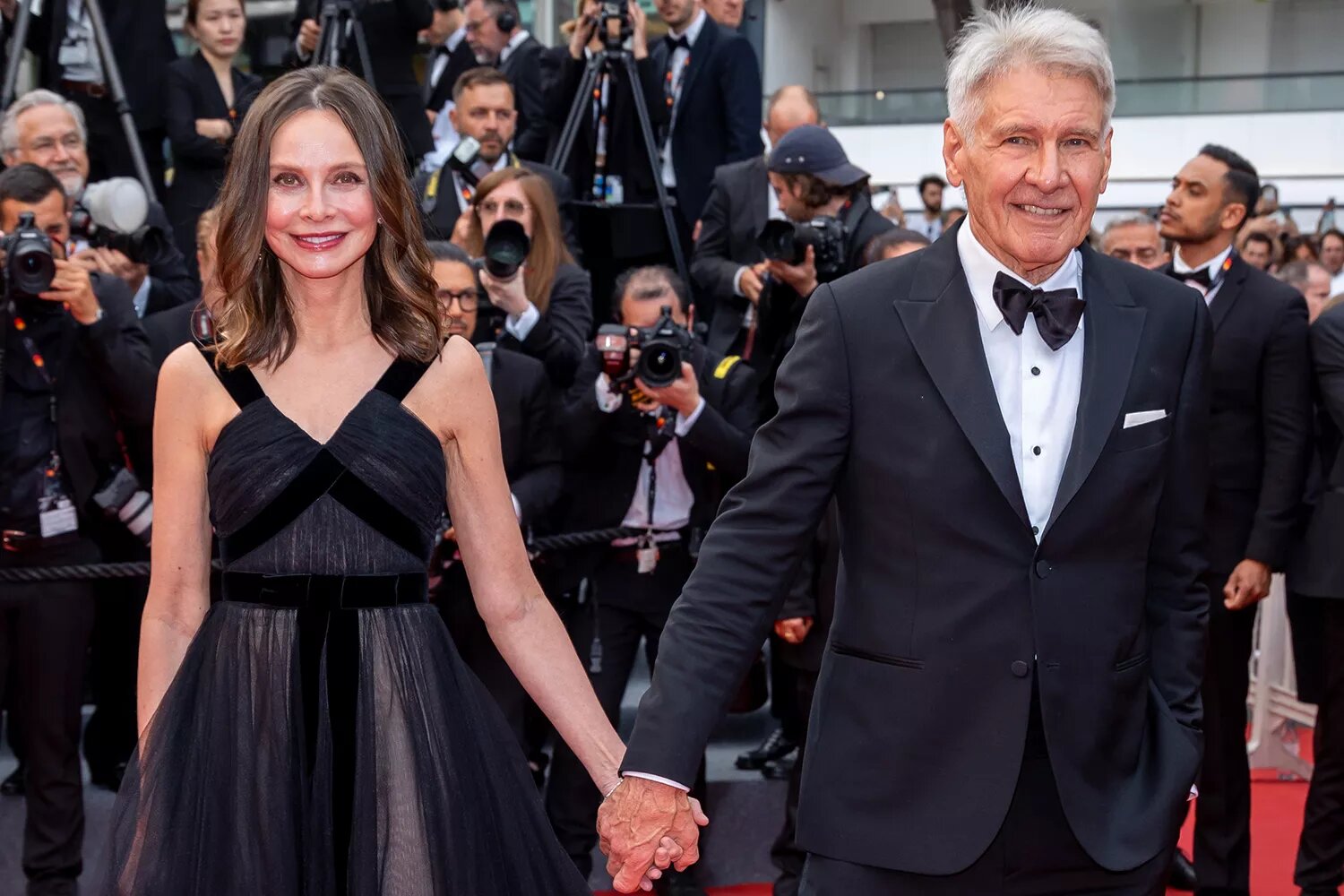 Harrison Ford and Calista Flockhart happily enter the Cannes Film Festival, anticipating the 'Indiana Jones' premiere.